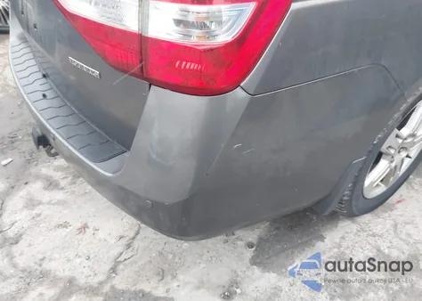 2012 Honda Odyssey Touring/Touring Elite from USA, damaged, VIN 5FNRL5H92CB078025